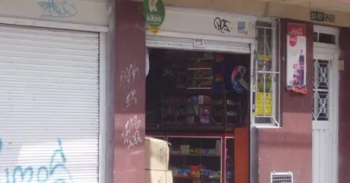 TIENDA DE BARRIO CARRERA 18A TIENDA DE BARRIO CARRERA 18A